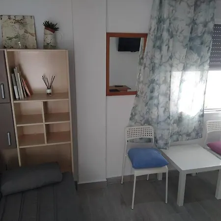 Atico/estudio Cerca Del Centro De Jerez *